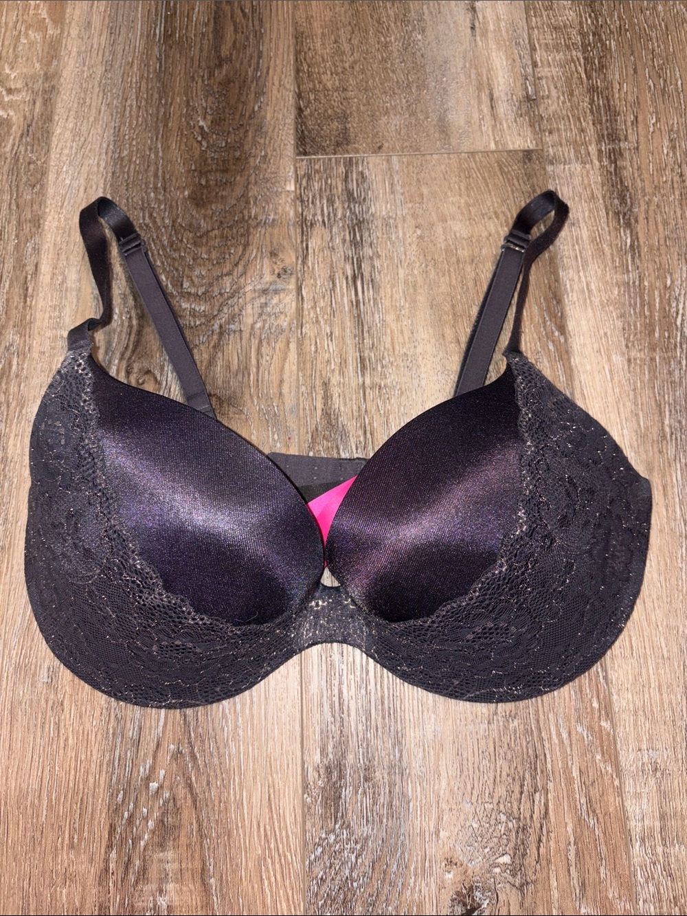 La Senza Grey bra with lace detailing